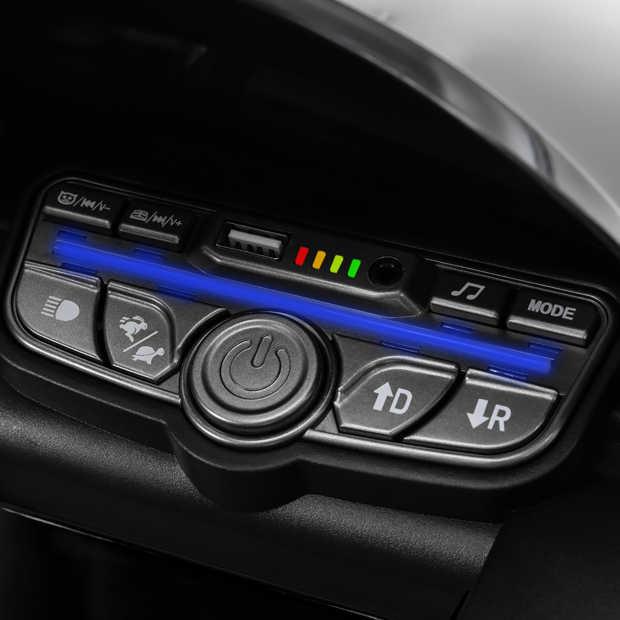 Kinder-Elektroauto Mercedes AMG CLE 53, Bremsautomatik, 3-5 km/h, Soft-Start, LED, Fernbedienung – Bild 8